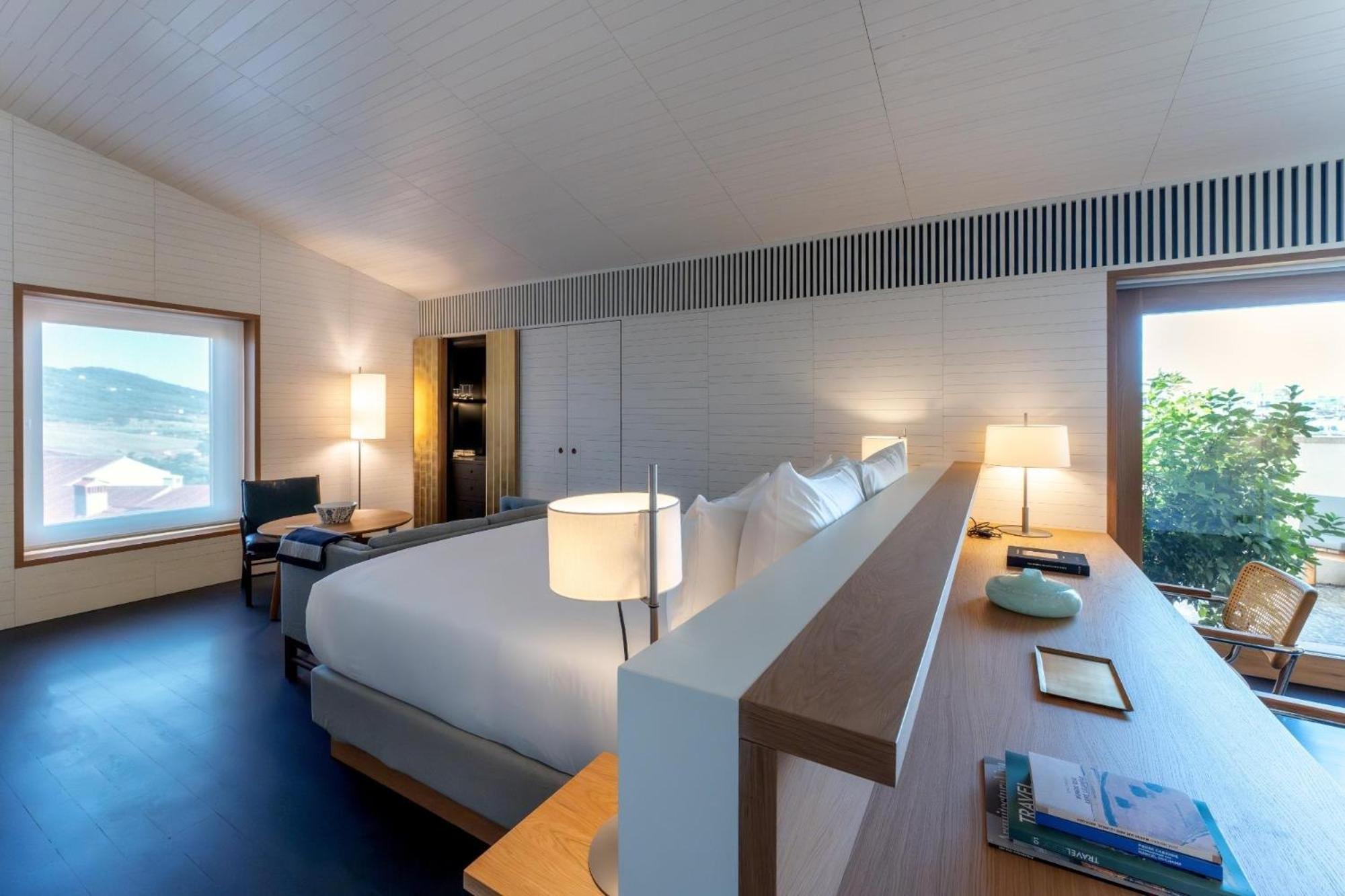 Atrio Hotell Caces Exteriör bild